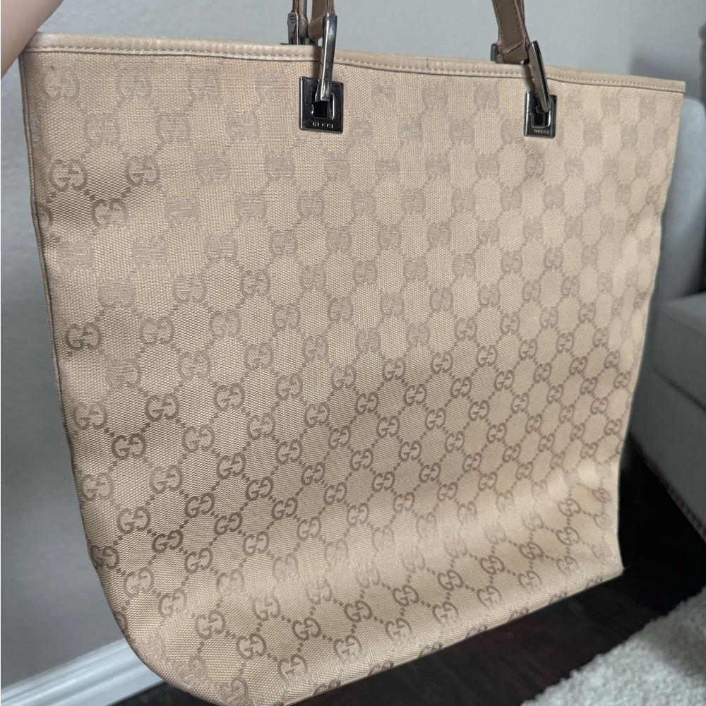 Gucci Beige GG Tote